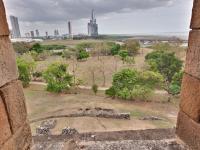 Vista de la Ciudad de Panamá desde la Torre de la Catedral en Panamá la Vieja