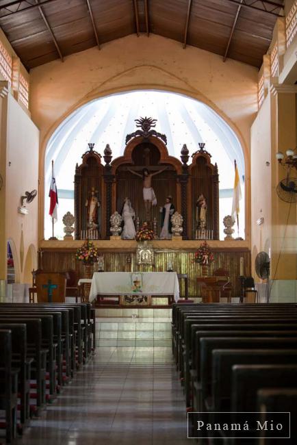 Interior de la Iglesia de Alanje