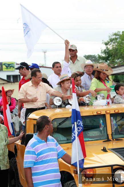 Balbina Herrera en la Cabalgata del 2 de Febrero - Patronales de Bugaba