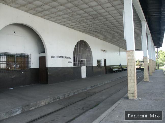 Vista Frontal del Ferrocarril - La Concepción, Bugaba