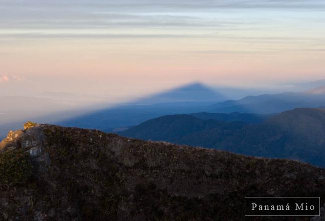 Sombra de Volcan Baru