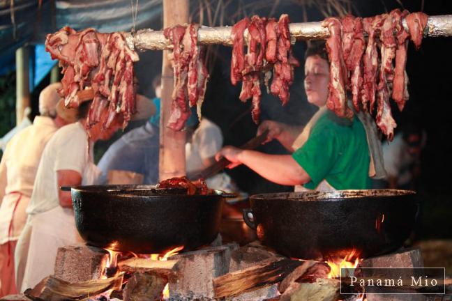 Cocina Parroquial en Fiestas Patronales de Bugaba